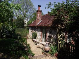 Elm cottage patio and garden