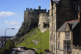 Apt 16 /4 Building and Edinburgh Castle from Apt 11/1