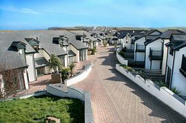 Houses at Glendorgal