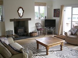 Sitting room (main wing)