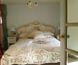 Bedroom suite French Bourgeois Apartment