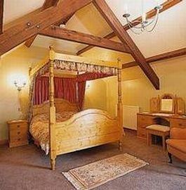 Romantic Cottage with 4-poster bed