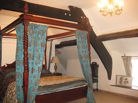 Betsy Four Poster Bed