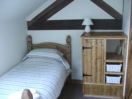 Twin Bedroom