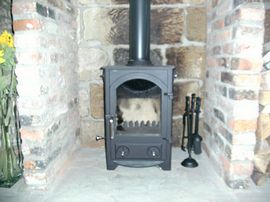 Log burning stove