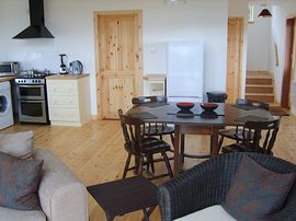 The Lodge at Coille Bheag: Living Area   