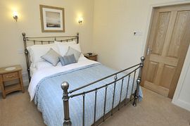 Bedroom with en-suite facilities