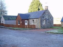 Ford Cottage outside