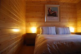 Lodge bedroom 2