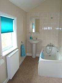 Modern bathroom with separate shower cubicle
