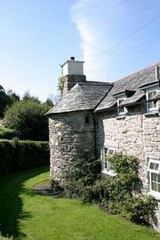 Unique 14th Century Farmhouse