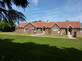 Lady, Lily and Little Broad Cottages