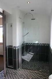 The Garden House, En-suite shower room