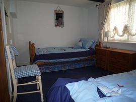 1st floor twin bed room
