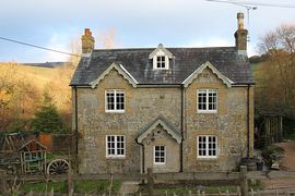 Manor Farm Cottage