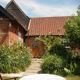 lovely cottage garden entrance